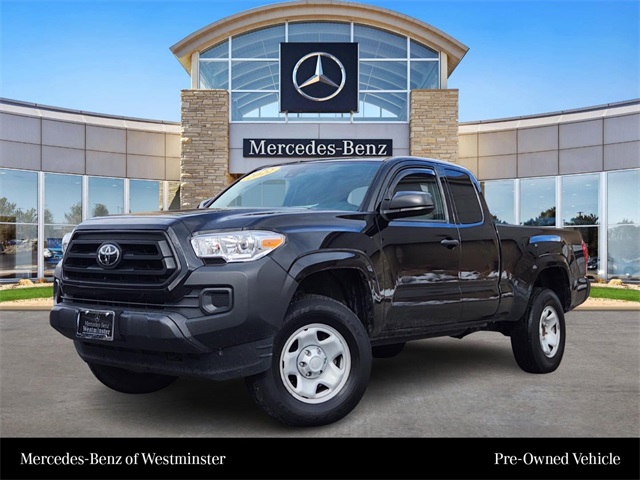 2022 Toyota Tacoma SR's photo