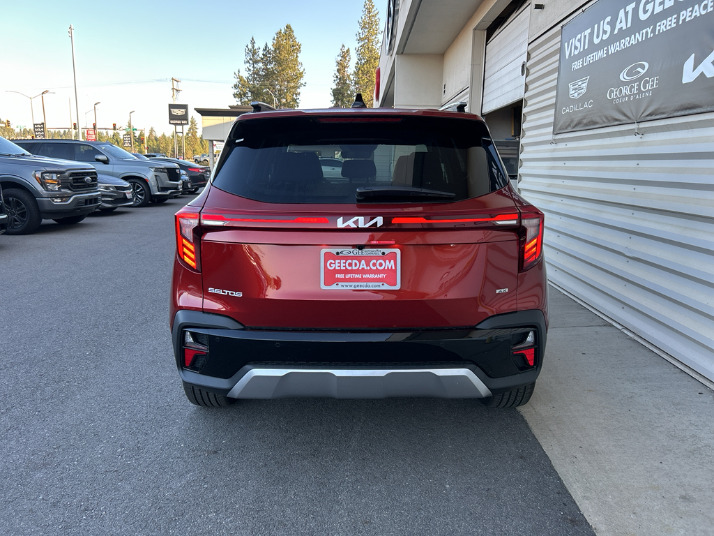 2026 Kia Seltos SX photo 4