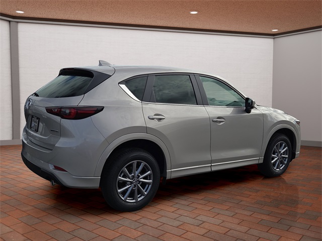 2025 Mazda CX-5 2.5 S Preferred photo 3