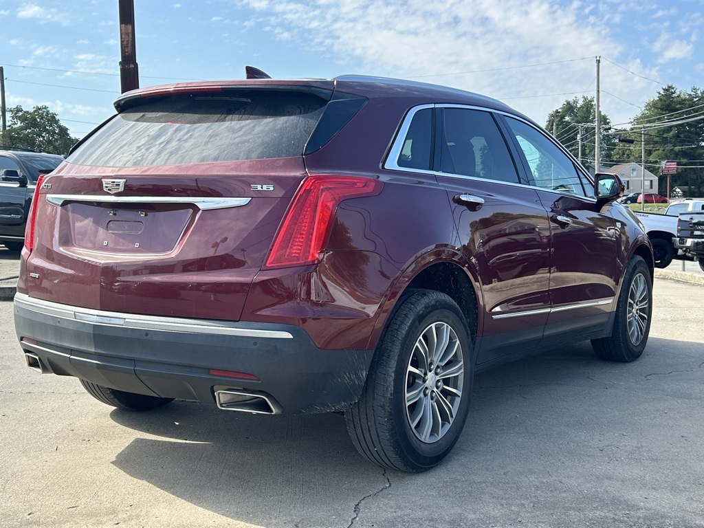 2017 Cadillac XT5 Luxury photo 4
