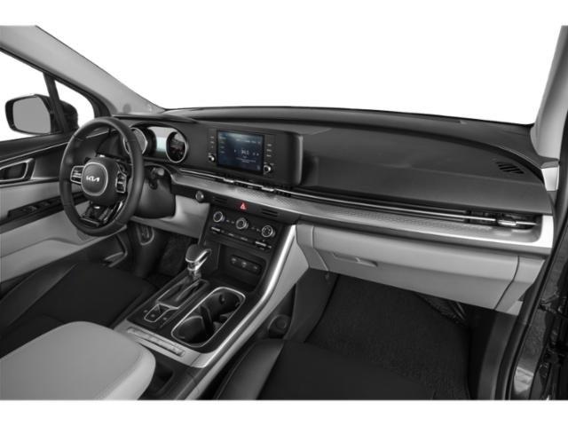 2024 Kia Carnival LX photo 12