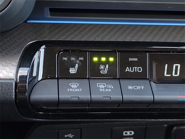 2024 Toyota Prius Limited photo 16