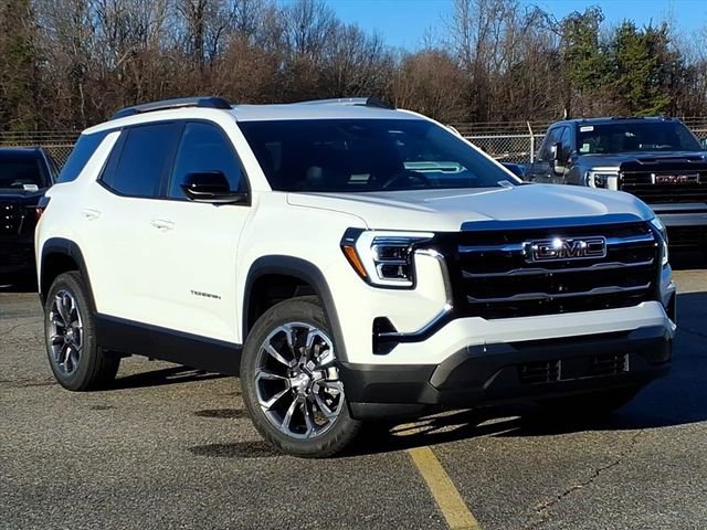 2026 GMC Terrain Elevation's photo