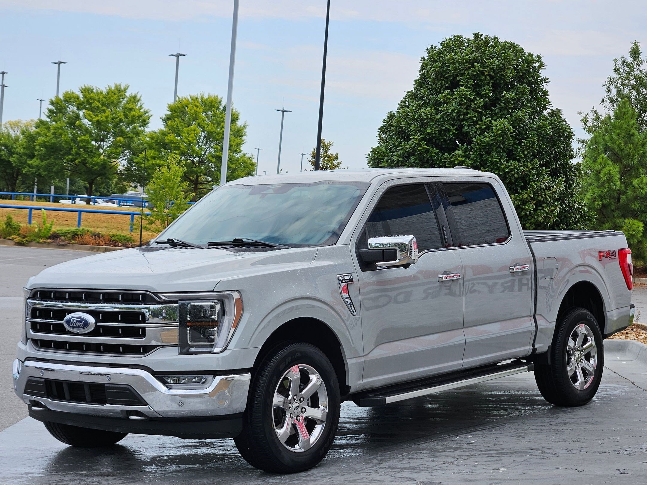 2023 Ford F-150 Lariat photo 3
