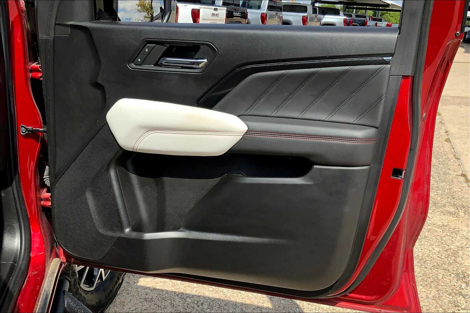 2023 Gmc Canyon AT4X photo 21