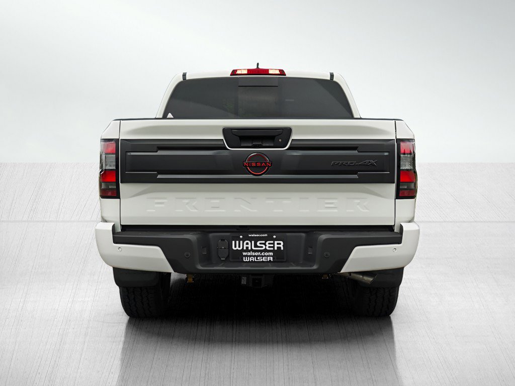 2025 Nissan Frontier PRO-4X photo 4
