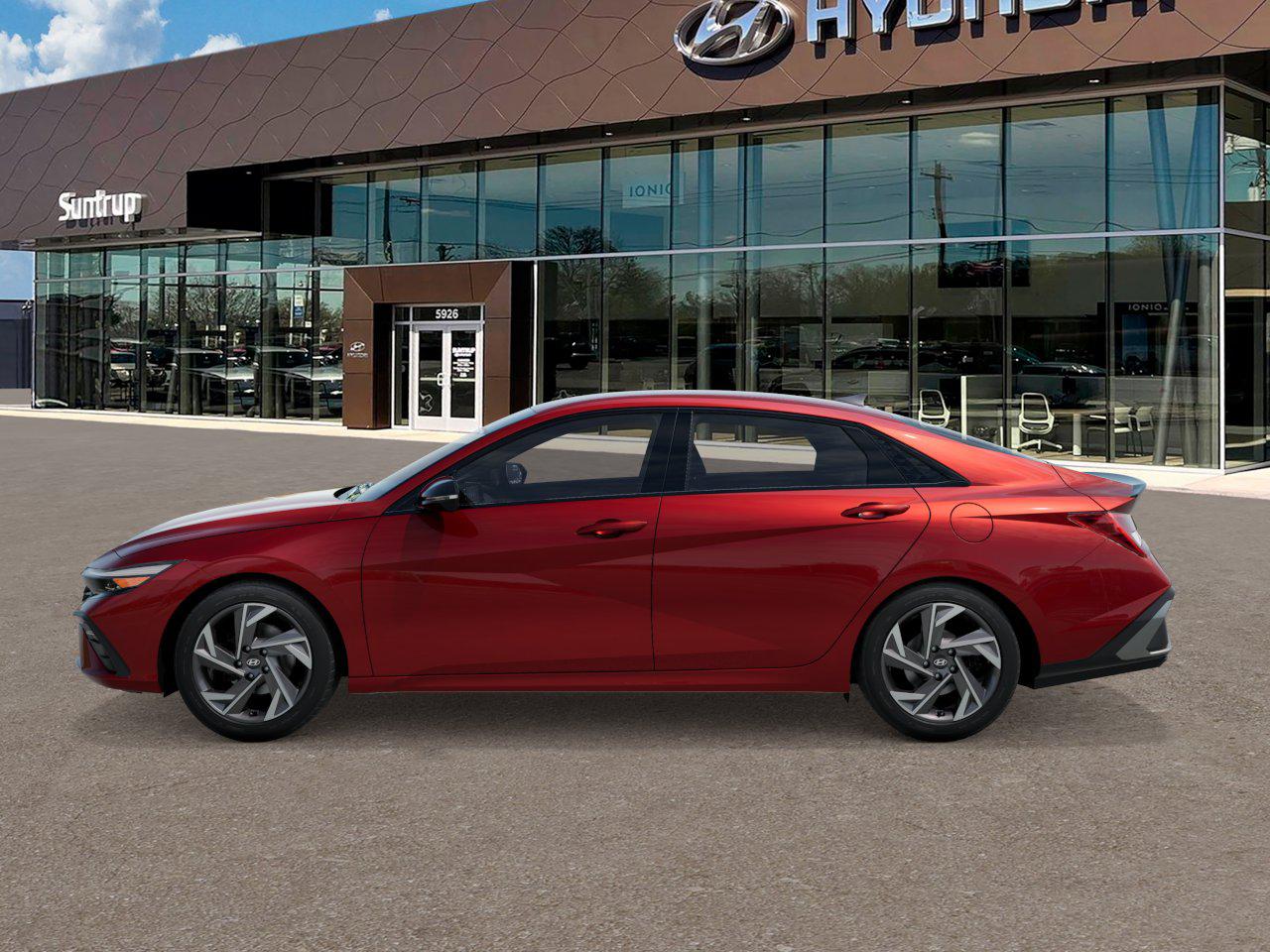 2025 Hyundai Elantra SEL Sport photo 3