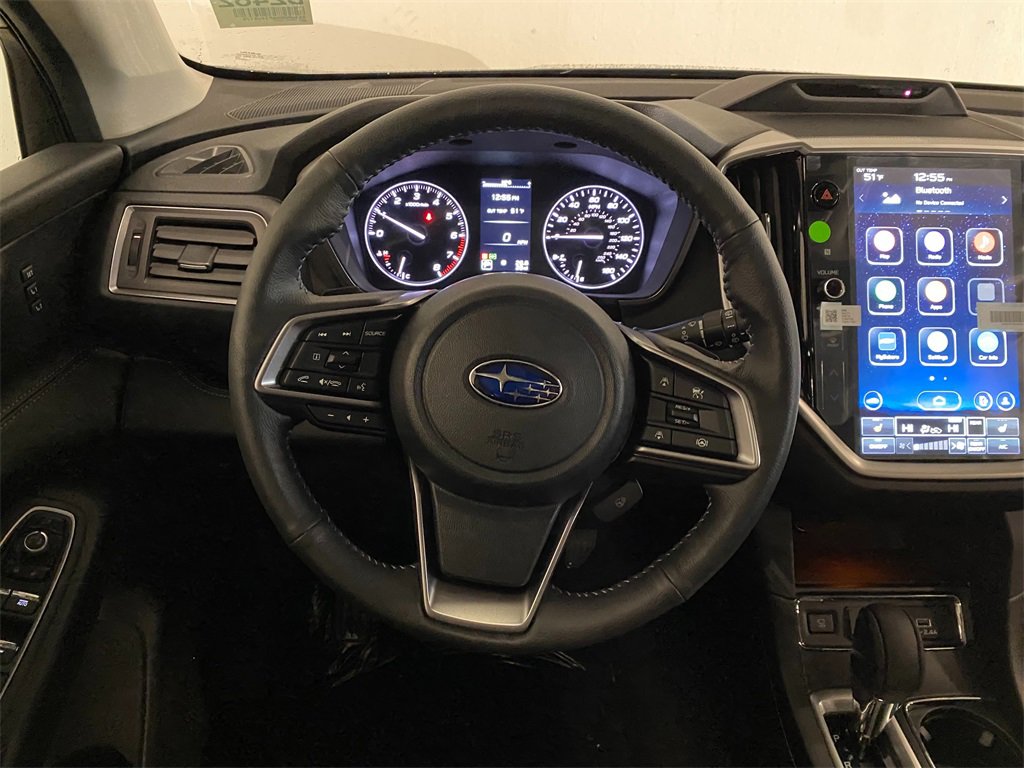 2025 Subaru Ascent Limited photo 9