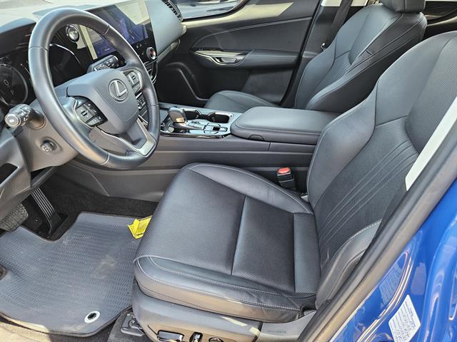 2022 Lexus NX 350h Premium photo 8