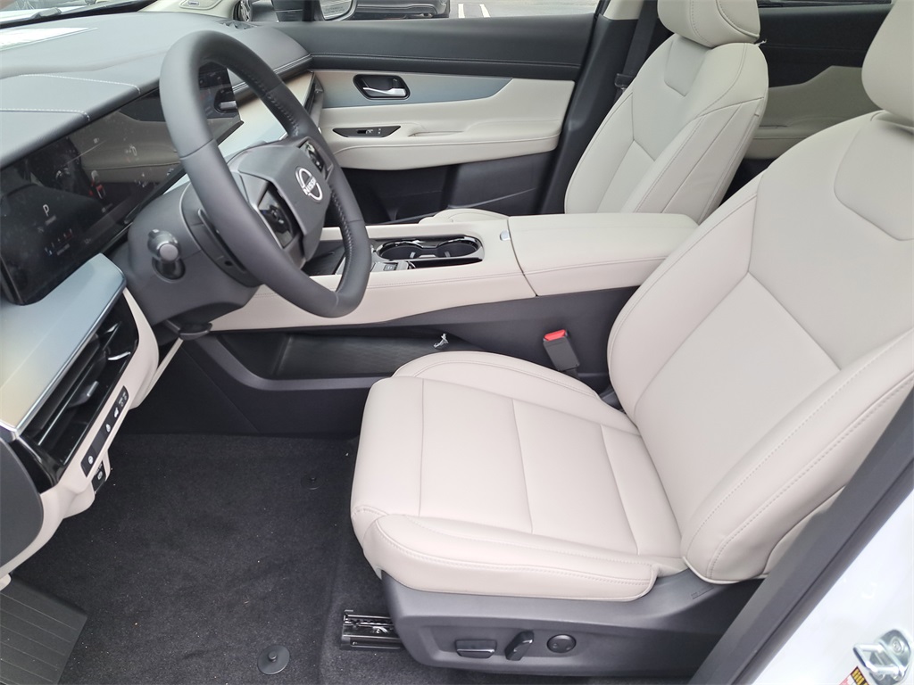 2025 Nissan Murano SL photo 18