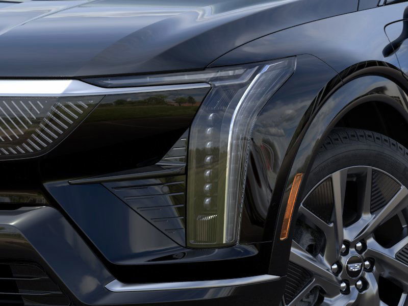 2025 Cadillac Optiq Luxury photo 7