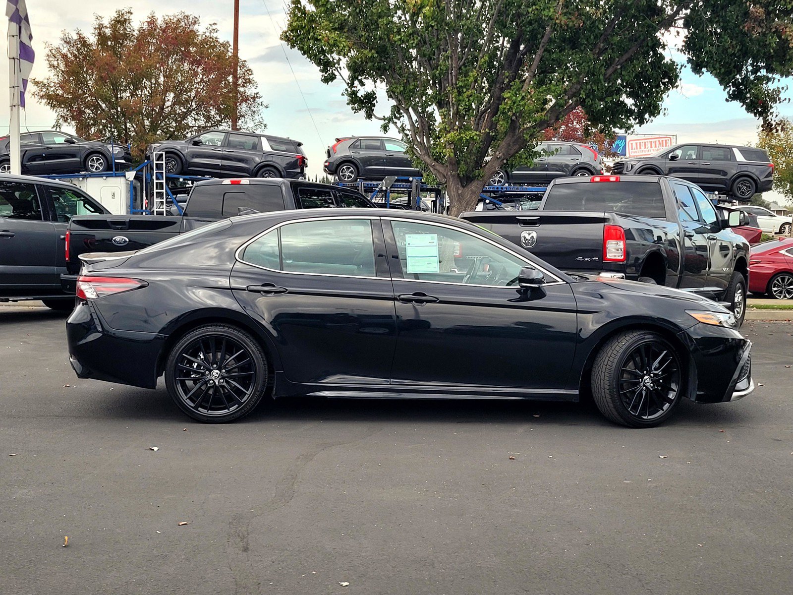 2024 Toyota Camry XSE photo 3