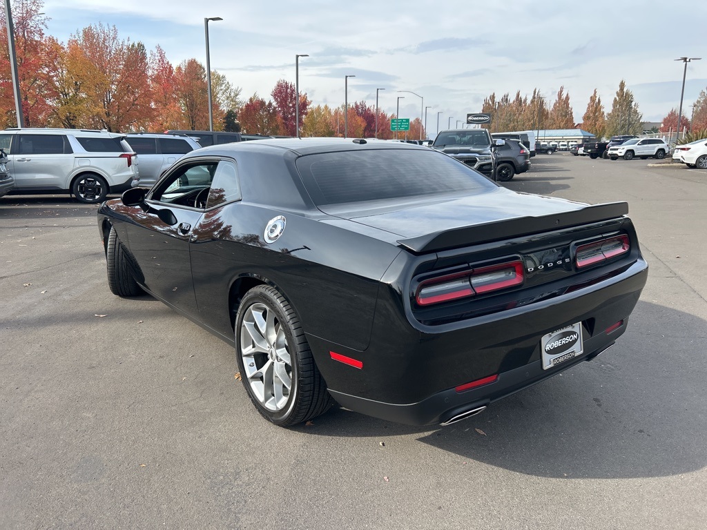2023 Dodge Challenger GT photo 4
