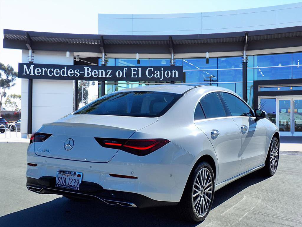 2025 Mercedes Benz CLA 250 photo 3