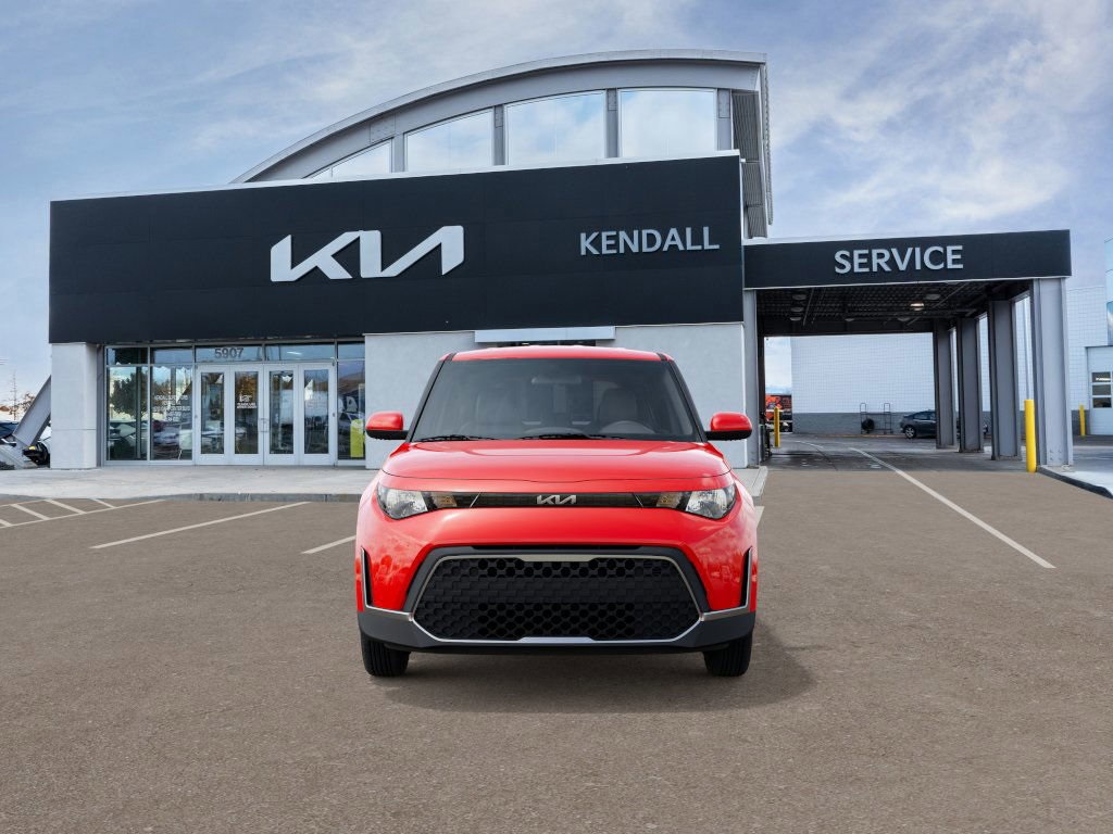 2025 Kia Soul LX photo 2