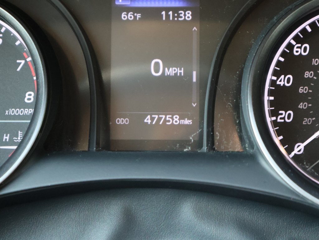 2024 Toyota Camry SE photo 27