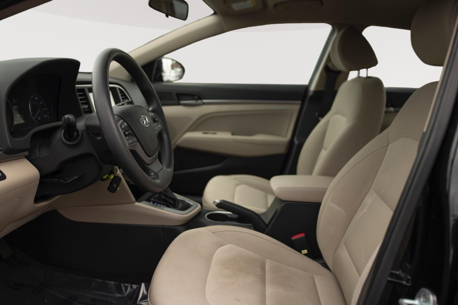 2017 Hyundai Elantra SE Tech Limited photo 2