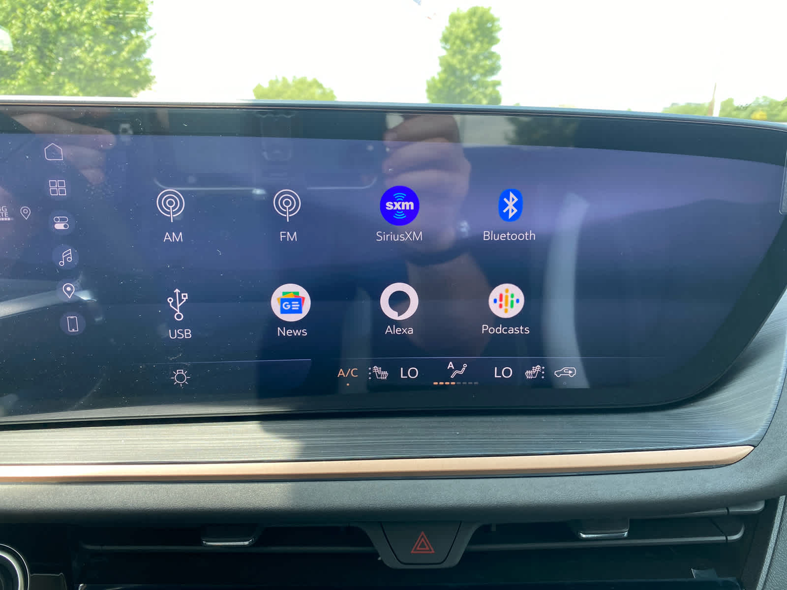 2025 Buick Envision Sport Touring photo 25