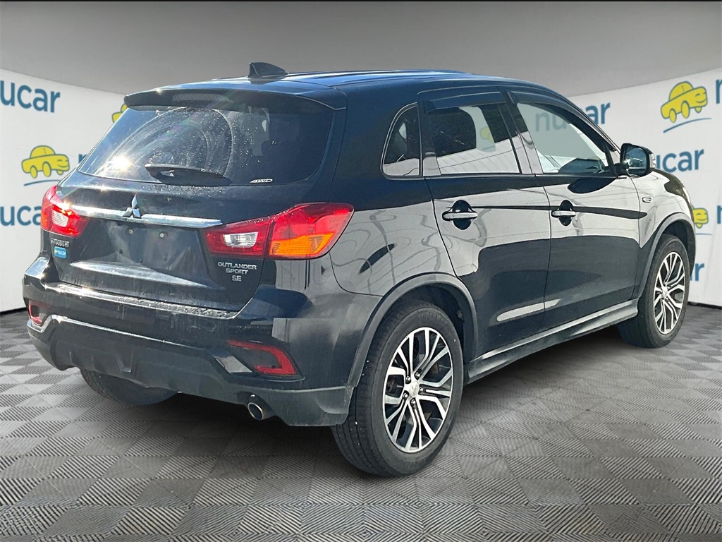 2018 Mitsubishi Outlander Sport SE photo 6
