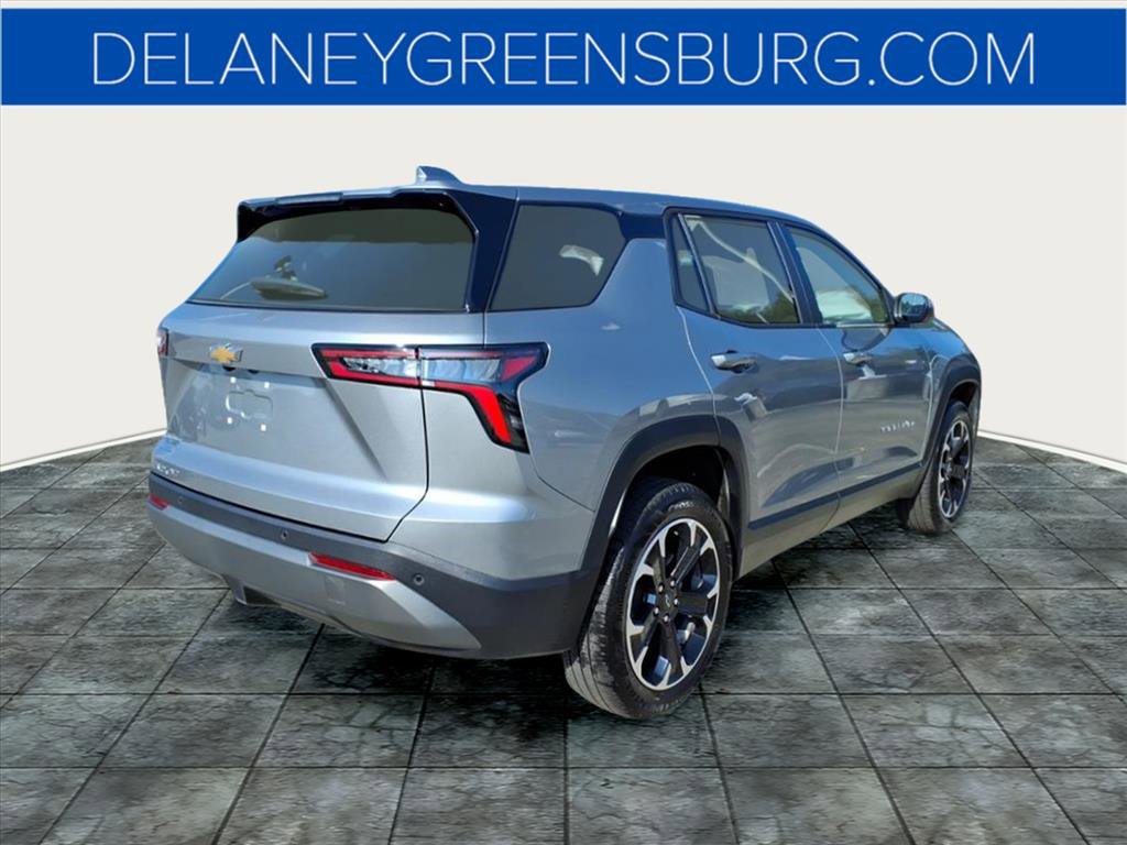 2025 Chevrolet Equinox LT photo 3