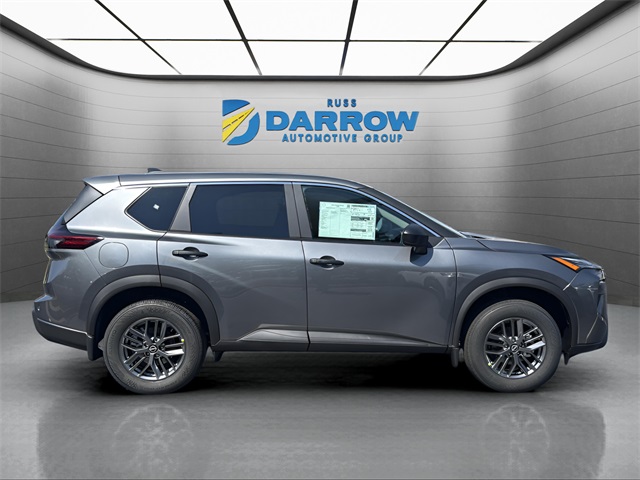 2026 Nissan Rogue S photo 5