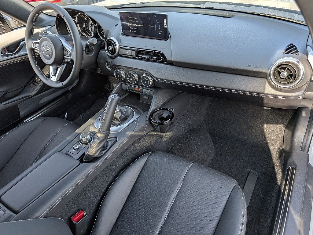 2025 Mazda MX-5 Miata Miata Grand Touring photo 18