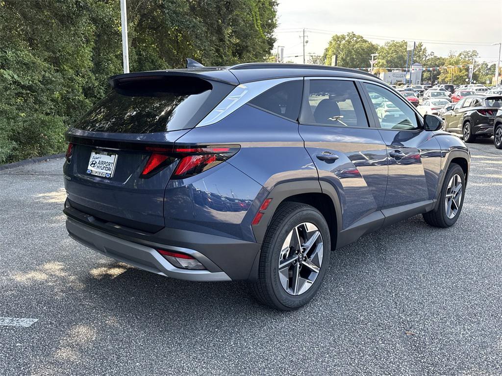 2026 Hyundai Tucson SEL photo 2