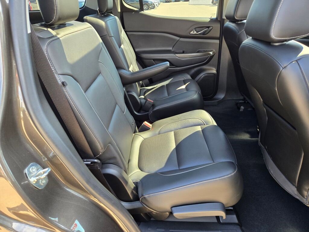 2019 Gmc Acadia SLT photo 8
