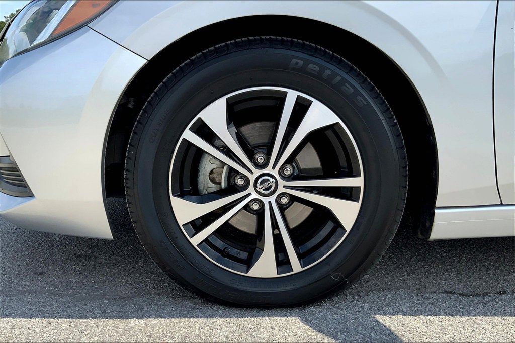 2021 Nissan Sentra SV photo 8