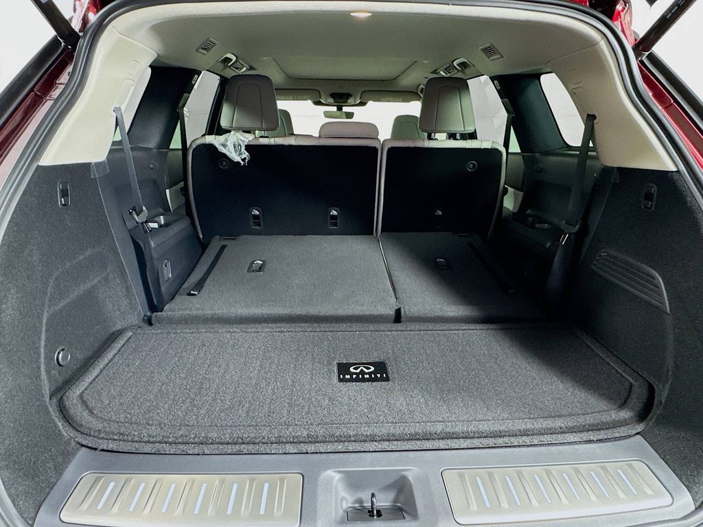 2026 Infiniti QX60 Luxe photo 31