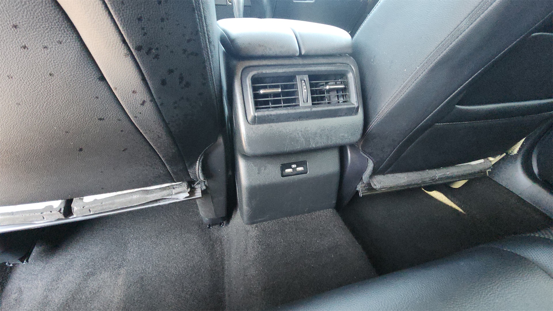 2024 Mazda CX-50 2.5 S Preferred photo 25