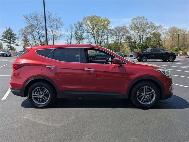 2017 Hyundai Santa Fe Sport photo 2