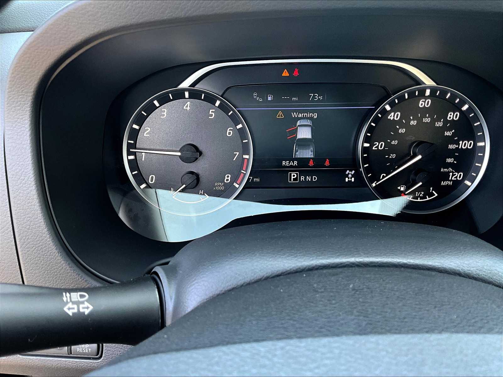 2025 Nissan Frontier SV photo 20
