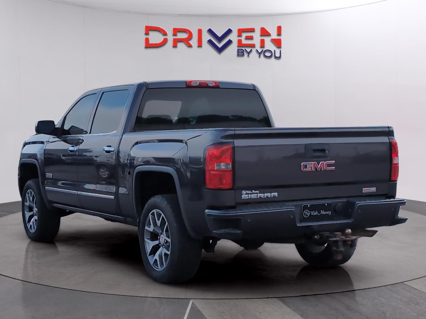 2015 Gmc Sierra 1500 SLT photo 3