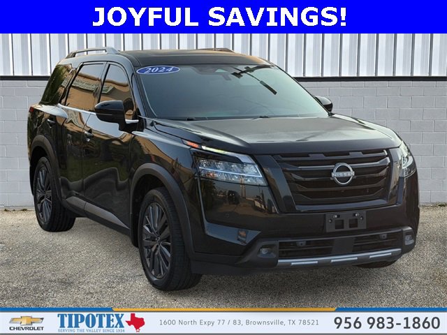 2022 Nissan Pathfinder SL