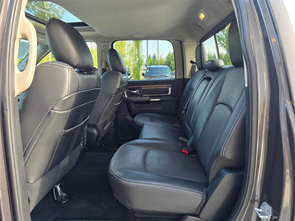 2015 Ram 1500 Laramie photo 26