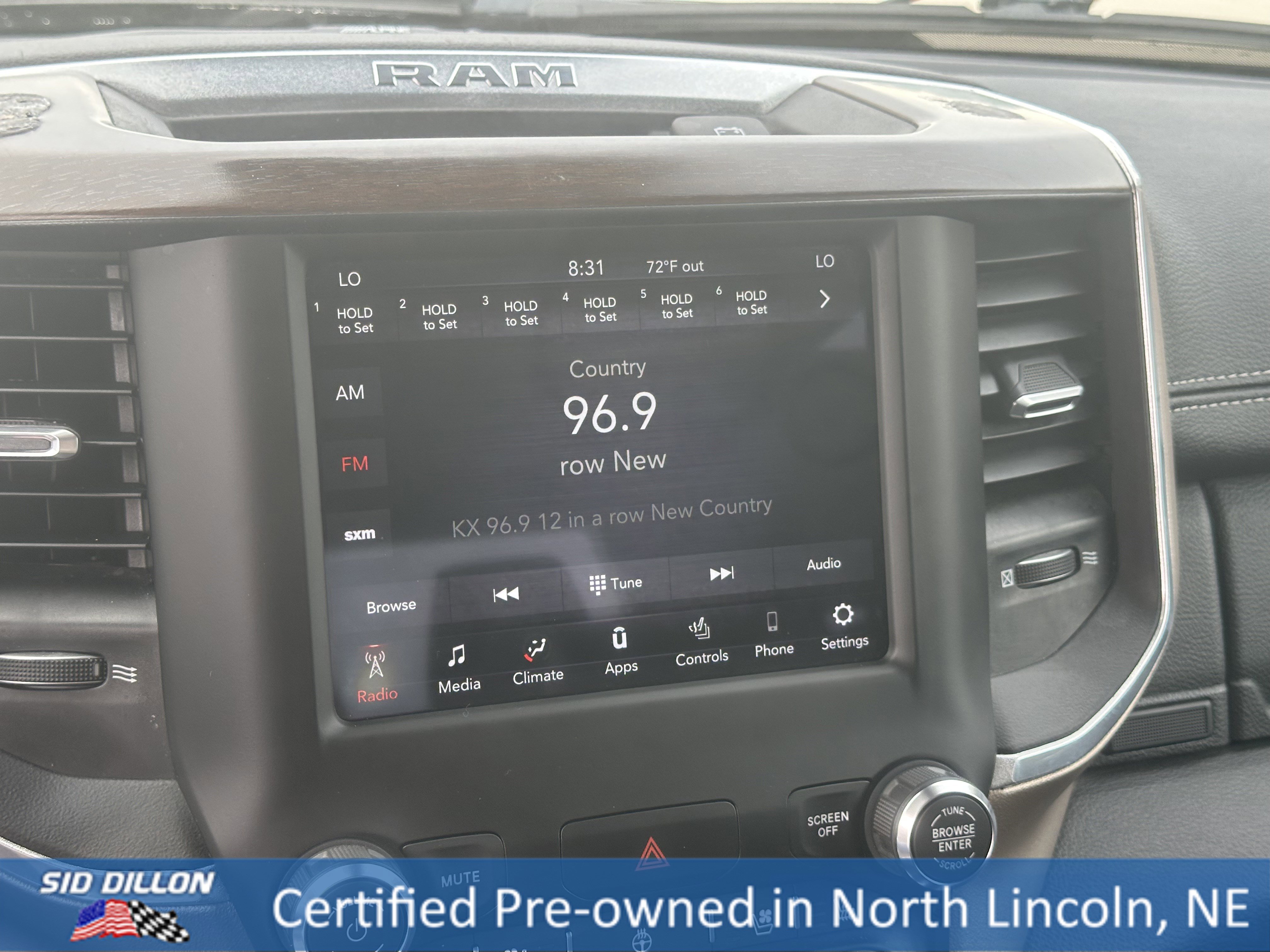 2021 Ram 1500 Laramie photo 7