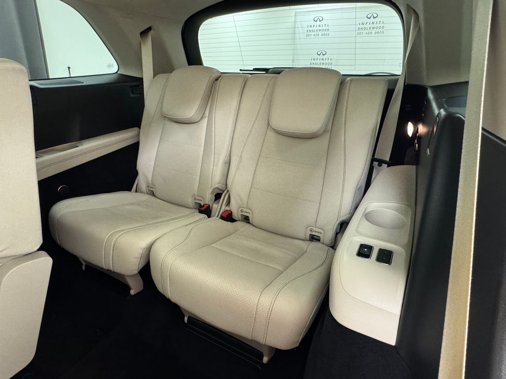 2022 Mercedes Benz GLS 450 4MATIC photo 13