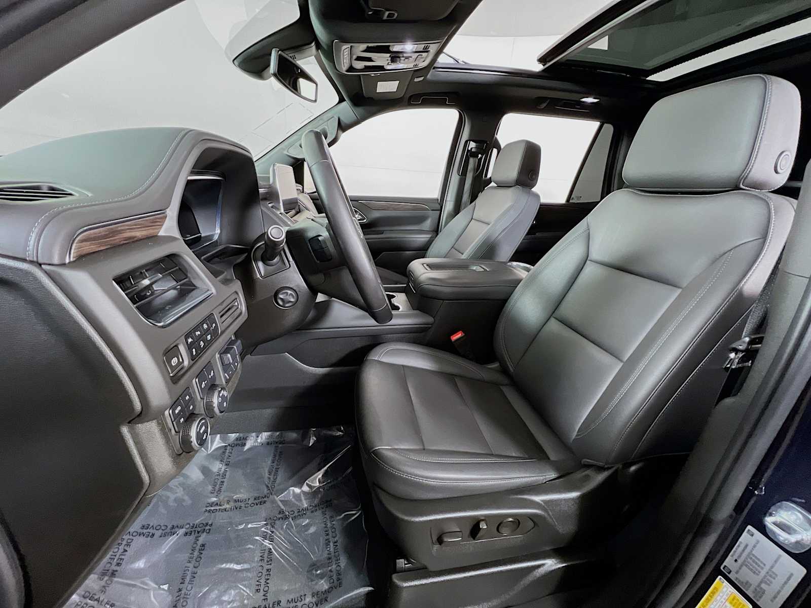 2022 Chevrolet Tahoe Z71 photo 17