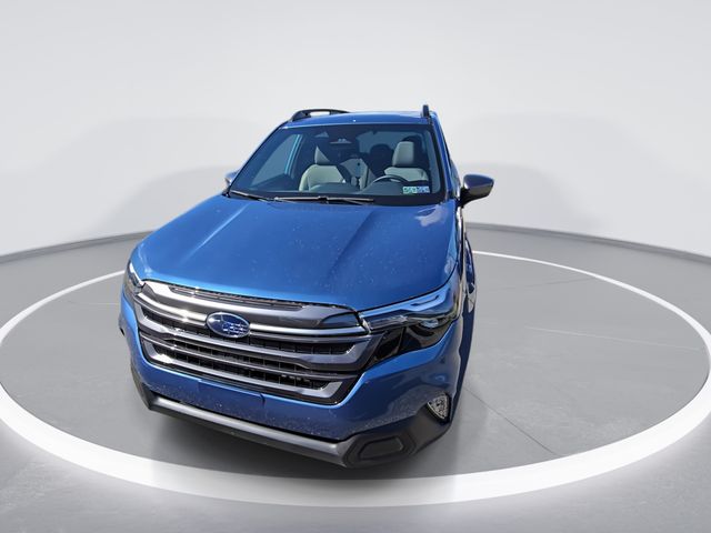 2025 Subaru Forester Premium photo 3