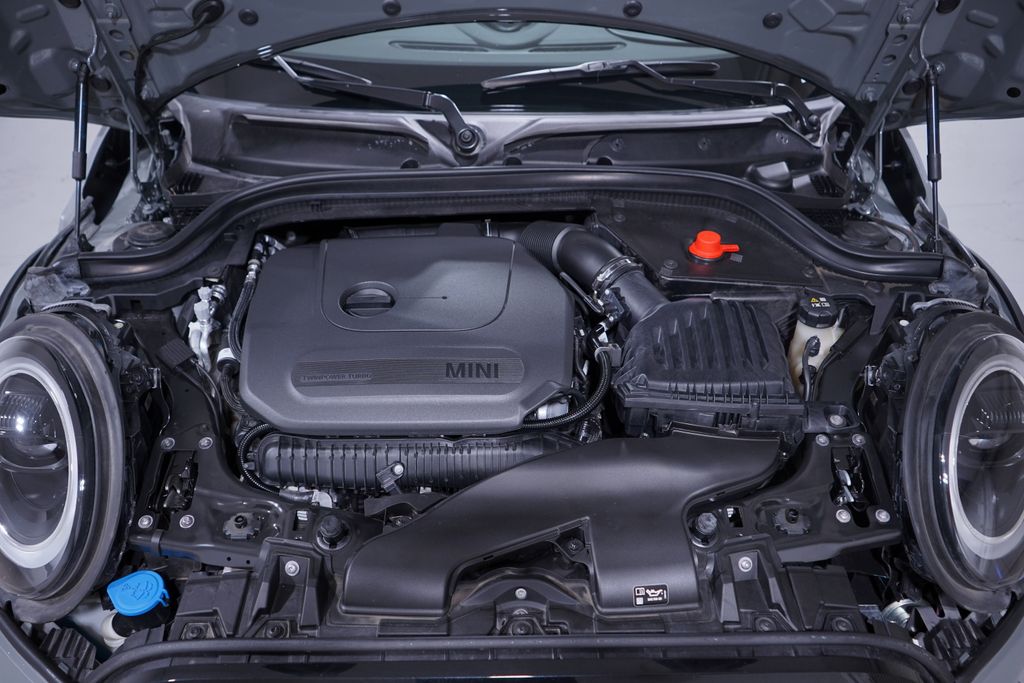 2023 Mini Cooper S Iconic photo 18