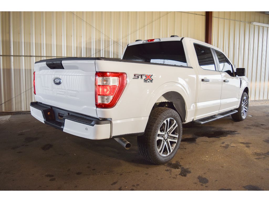 2023 Ford F-150 XL photo 3