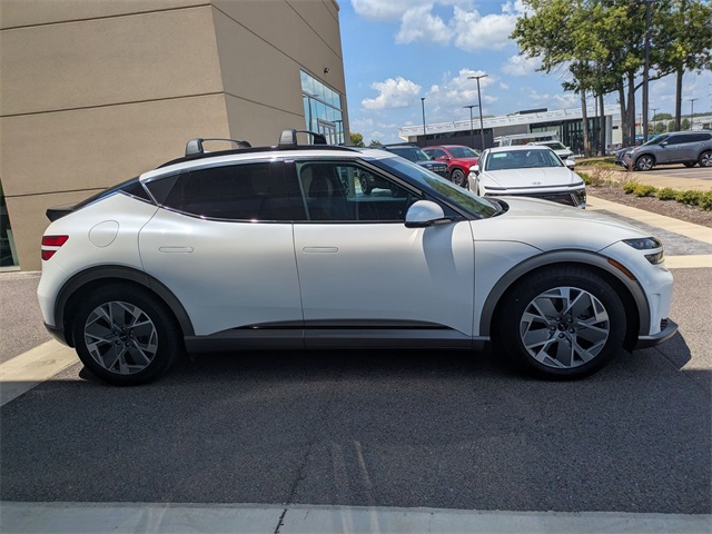 2024 Genesis GV60 RWD photo 6
