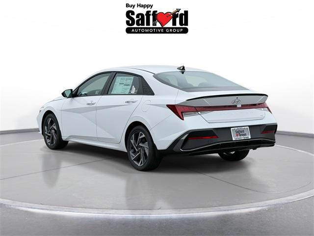 2025 Hyundai Elantra Hybrid SEL Sport photo 5