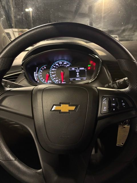 2018 Chevrolet Trax LS photo 12
