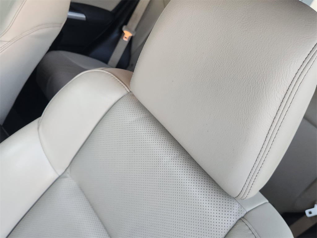 2016 Honda CR-V EX-L photo 25