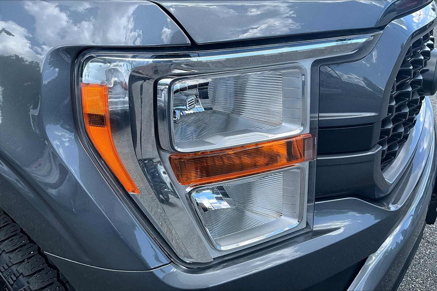 2022 Ford F-150 XL photo 23