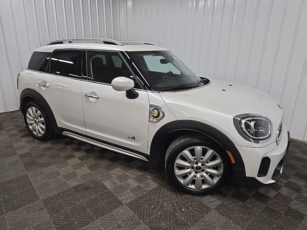 2023 MINI Countryman S E PHEV's photo