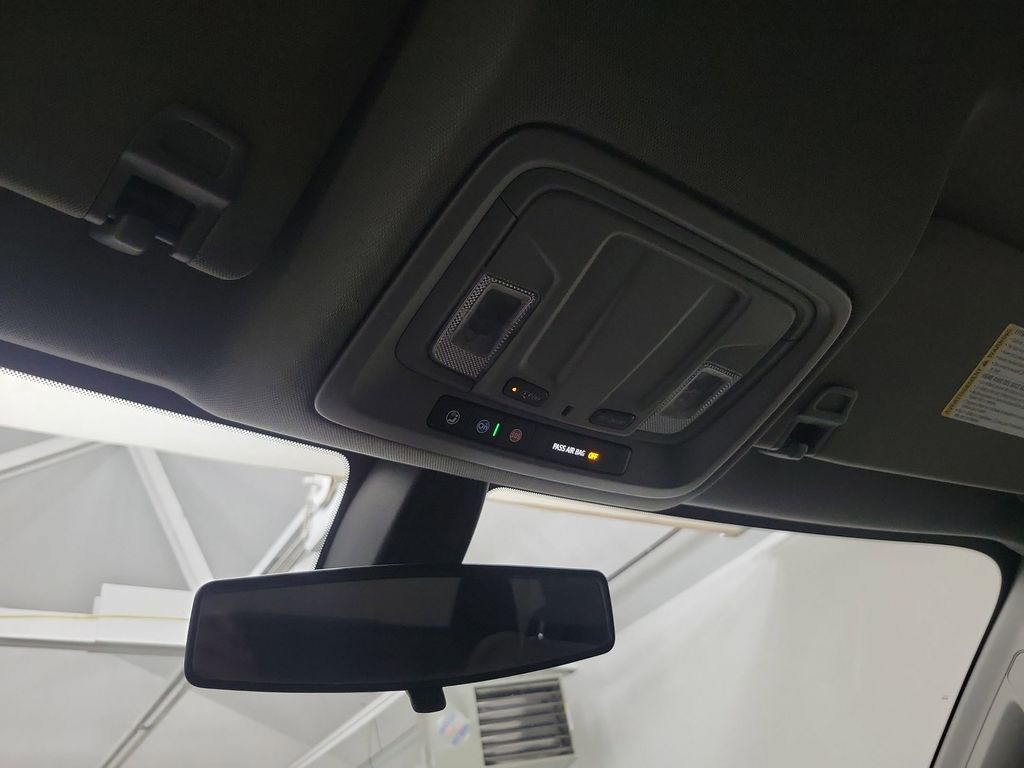 2021 Chevrolet Silverado 1500 Custom Trail Boss photo 13