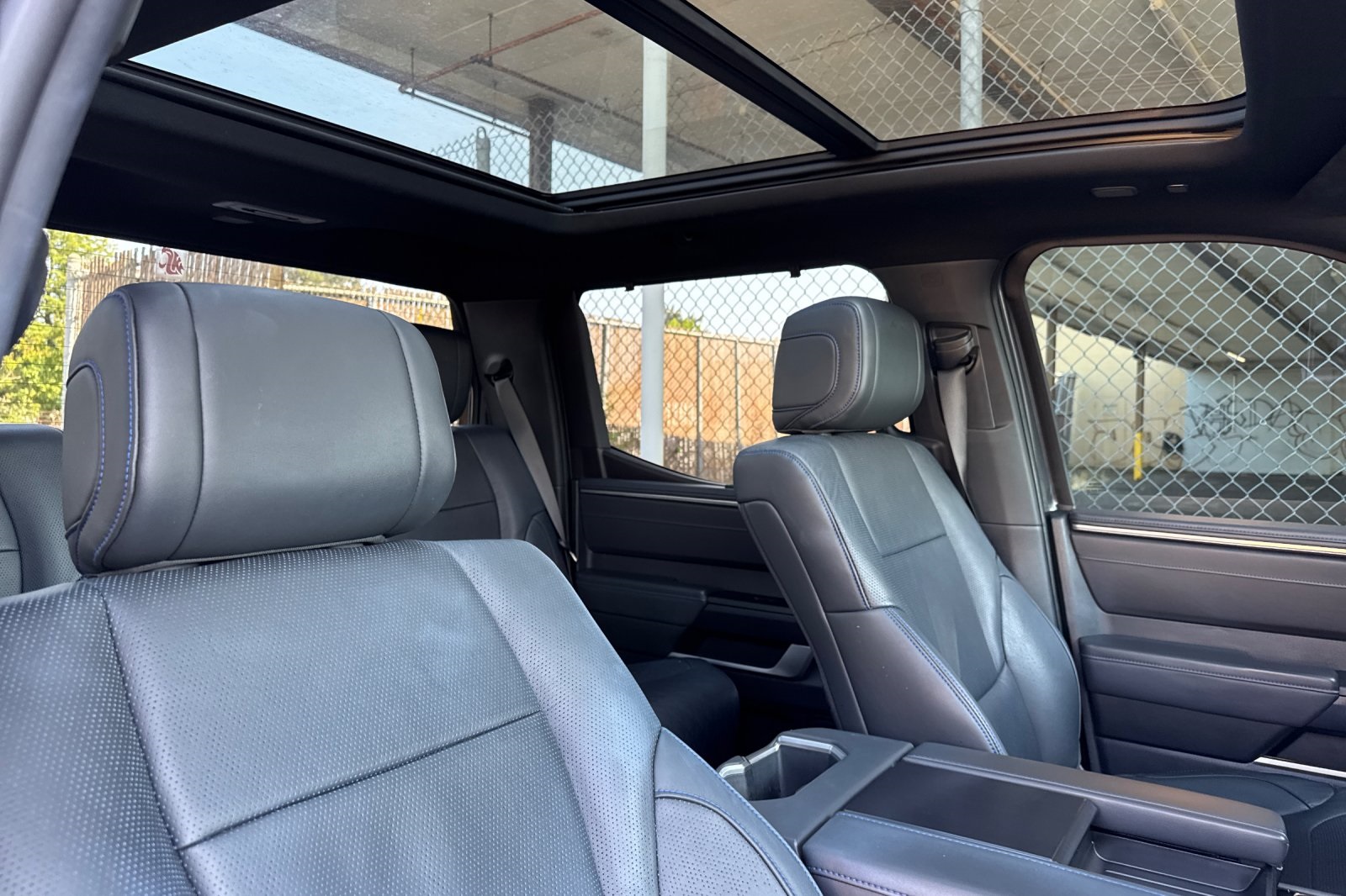 2023 Toyota Tundra Platinum photo 16